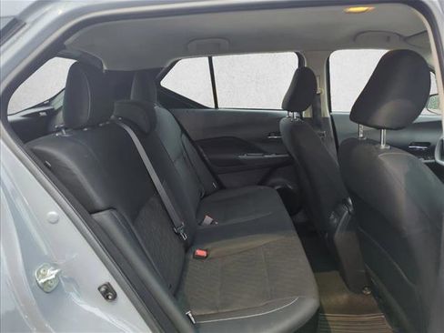 Used 2023 Nissan Kicks SV image 18