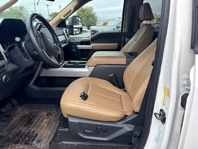 Used 2022 Ford F350 Lariat w/ Lariat Ultimate Package AWD/4WD image 10