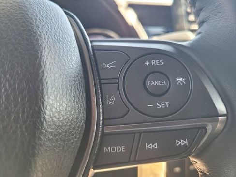 Used 2024 Toyota Camry SE image 26