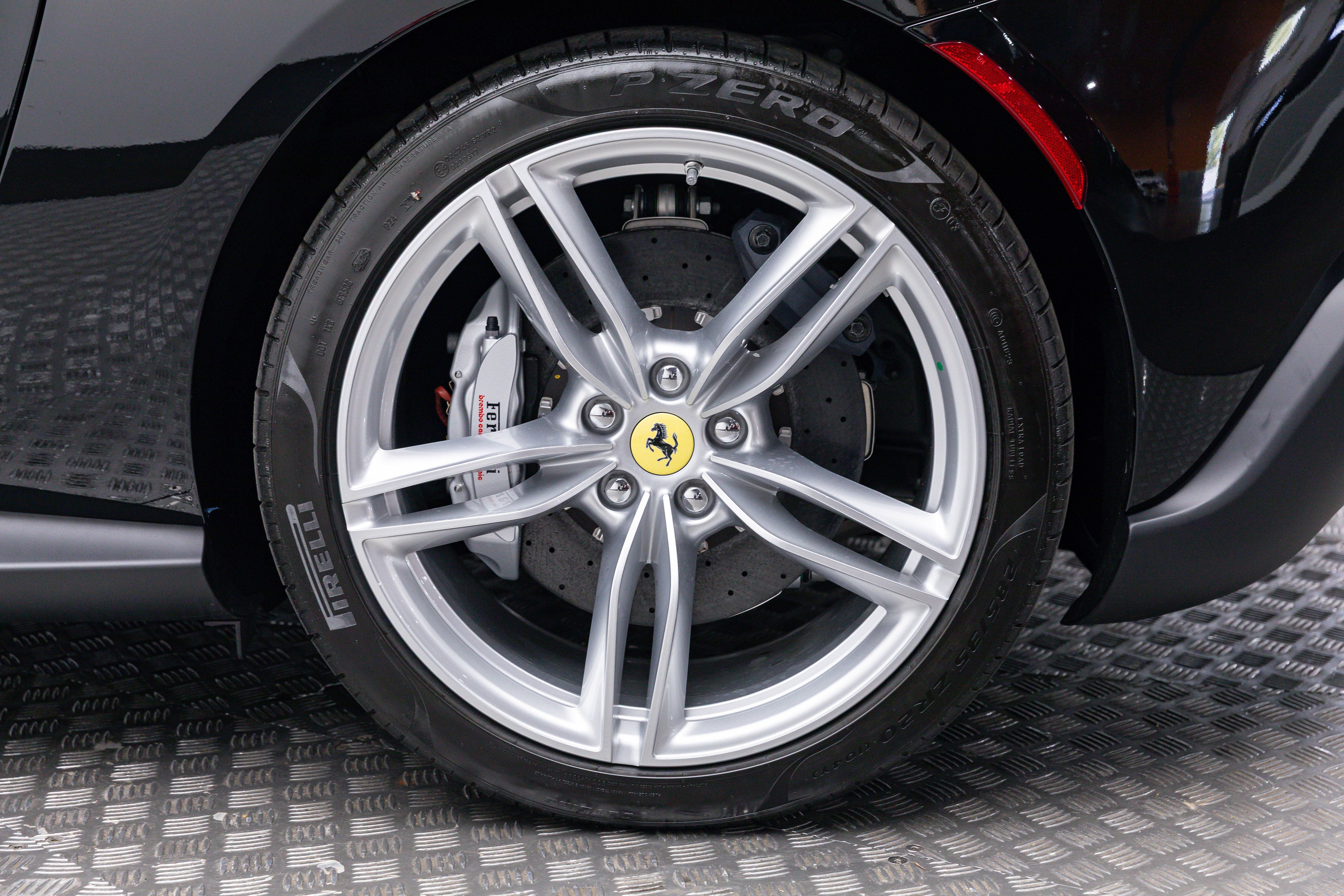 Certified 2026 Ferrari Roma Spider RWD image 46