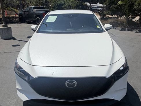 Used 2020 MAZDA MAZDA3 Hatchback FWD image 11