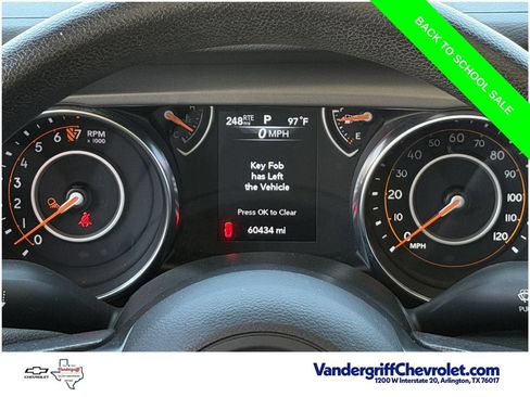 Used 2022 Jeep Gladiator Sport AWD/4WD image 15