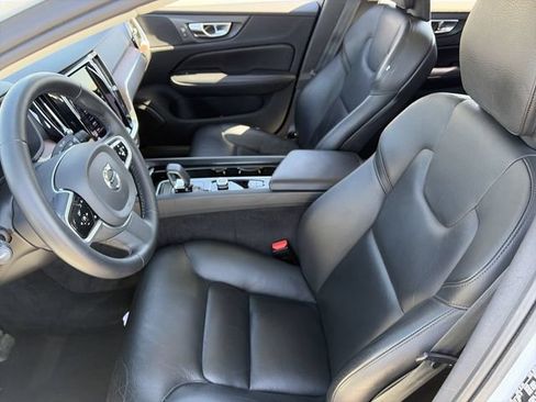 Used 2023 Volvo S60 B5 Plus AWD/4WD image 20