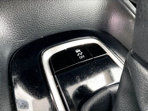 Used 2024 Toyota Corolla LE image 30