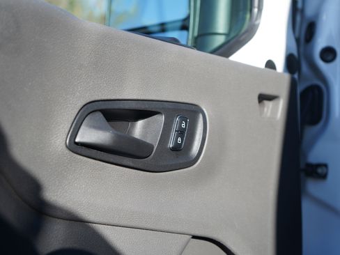 Used 2024 Ford Transit 350 XLT RWD image 24