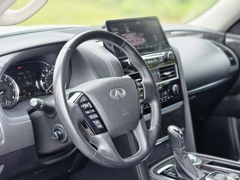 Used 2024 INFINITI QX80 Luxe AWD/4WD image 12