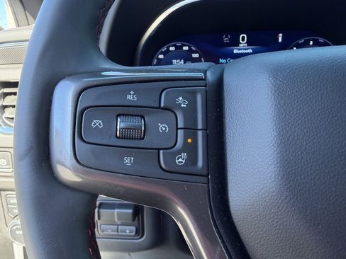 Used 2024 Chevrolet Suburban RST w/ Luxury Package image 32