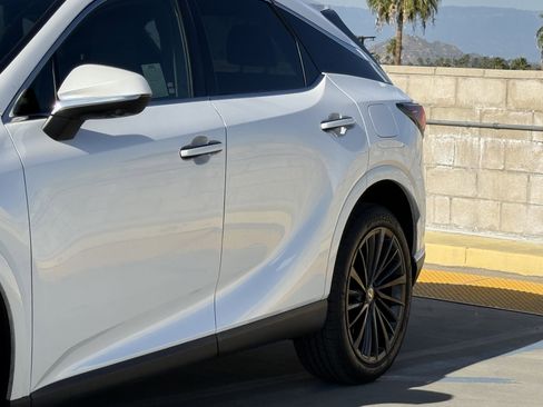 Certified 2025 Lexus RX 350 Premium w/ Convenience Package image 8