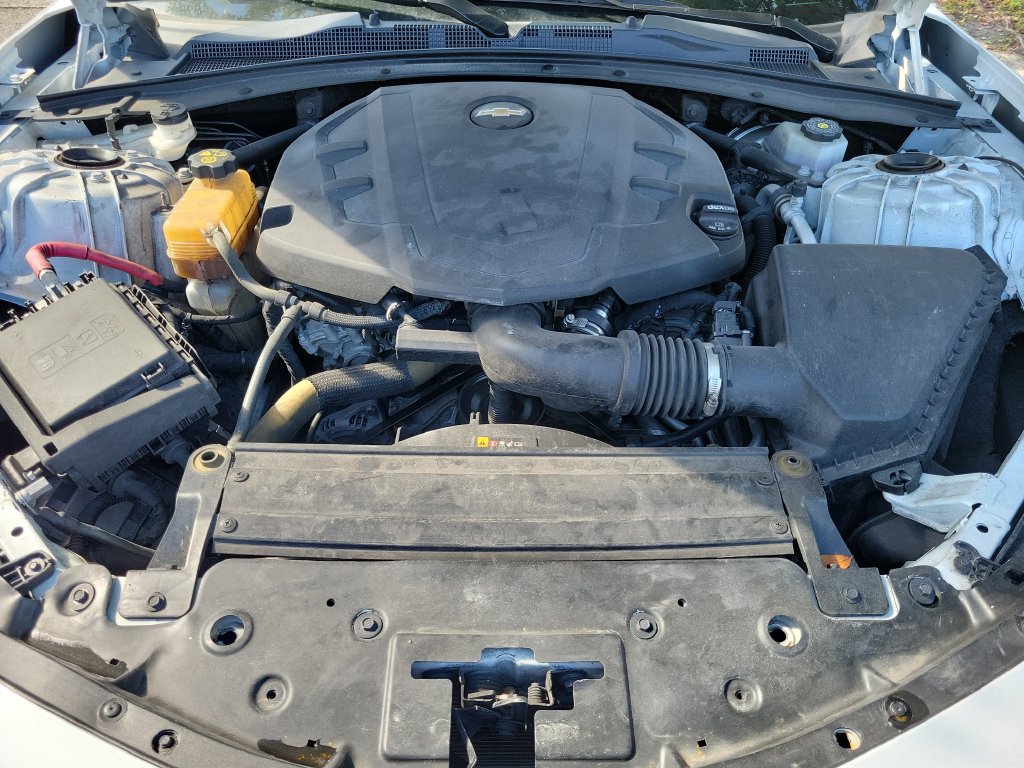 Used 2024 Chevrolet Camaro LT RWD image 38