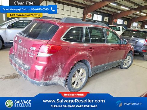 Used 2013 Subaru Outback 2.5i Limited AWD/4WD image 4