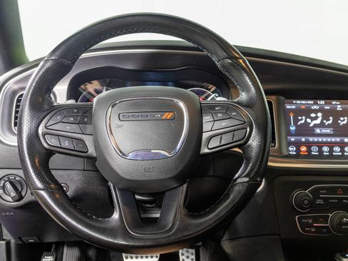 Used 2022 Dodge Charger Scat Pack RWD image 30