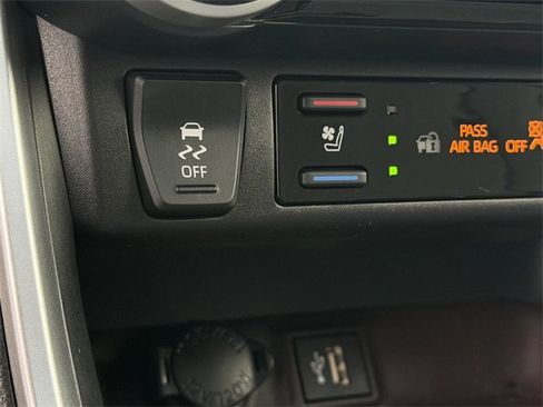 Certified 2025 Toyota RAV4 Limited image 18