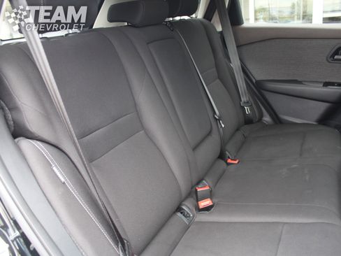 Used 2023 Nissan Rogue S AWD/4WD image 24