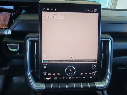 Used 2025 GMC Yukon Denali image 14