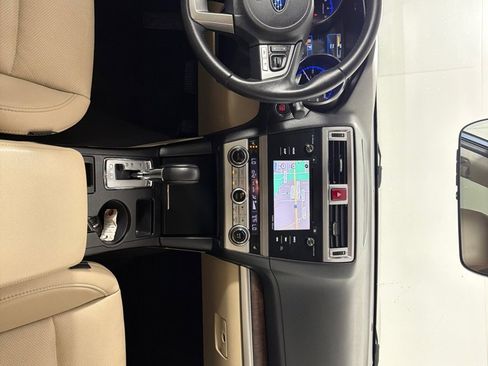 Used 2017 Subaru Outback 2.5i Limited image 28