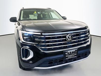 New 2026 Volkswagen Atlas SE