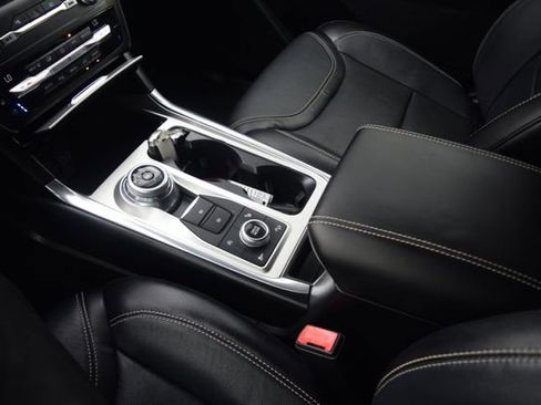 Used 2020 Ford Explorer ST w/ Premium Technology Package AWD/4WD image 13