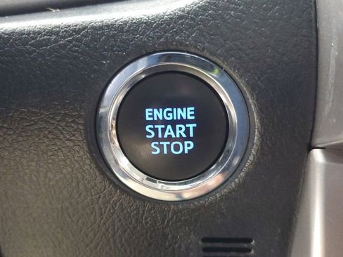 Used 2022 Toyota 4Runner SR5 image 30