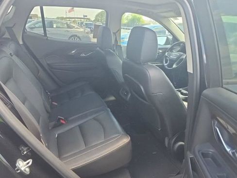 Used 2019 GMC Terrain Denali w/ LPO, 'HIT The Road' Package FWD image 17