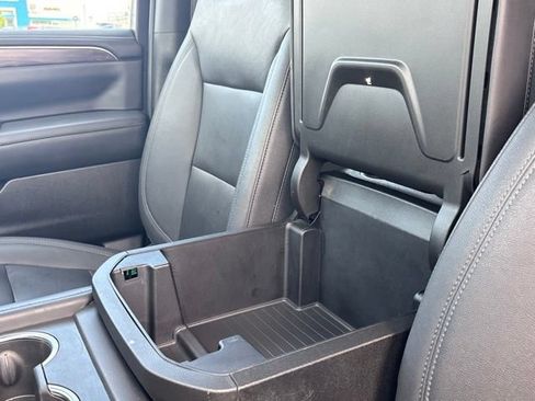 Used 2023 Chevrolet Tahoe LT w/ Luxury Package AWD/4WD image 27