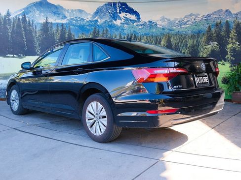 Used 2019 Volkswagen Jetta S w/ Driver Assistance Package FWD image 5