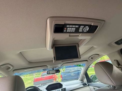 Used 2011 Honda Odyssey Touring Elite image 13