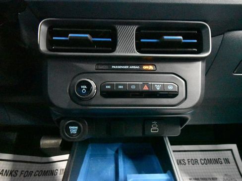 Used 2025 Ford Maverick XLT FWD image 14