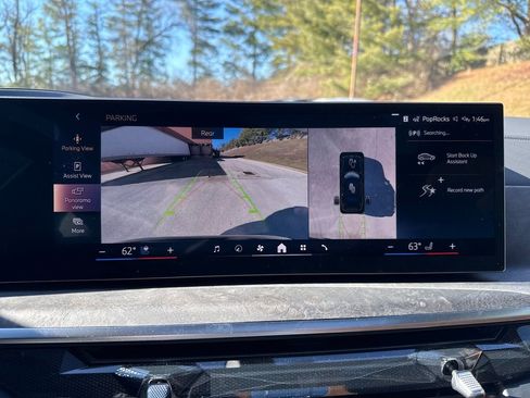 New 2026 BMW X7 xDrive40i w/ M Sport Package image 16