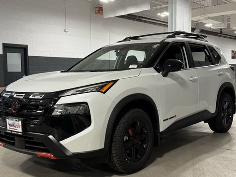 New 2026 Nissan Rogue SV AWD/4WD image 29