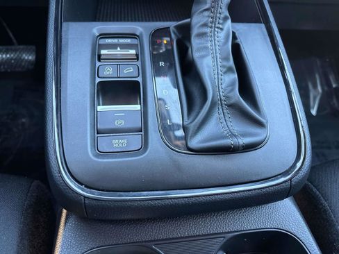 Certified 2025 Honda CR-V EX image 25