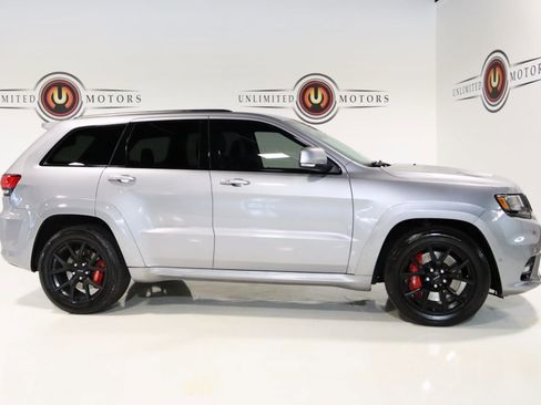 Used 2021 Jeep Grand Cherokee SRT w/ Trailer Tow Group IV image 29