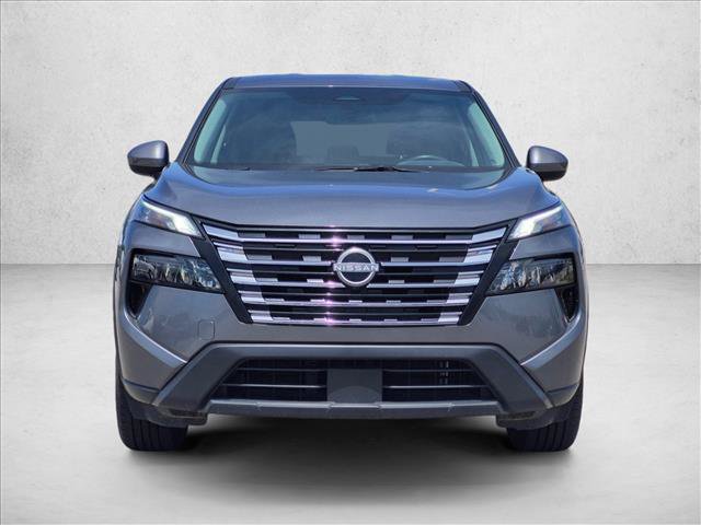 Used 2025 Nissan Rogue SV FWD image 2