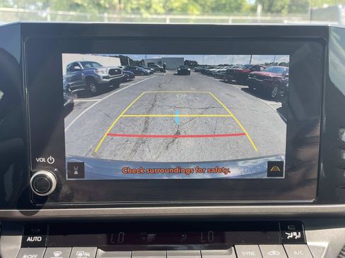 Used 2026 Toyota Camry SE w/ Convenience Package FWD image 29