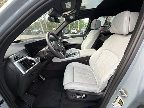 Used 2026 BMW X5 sDrive40i w/ M Sport Package RWD image 5