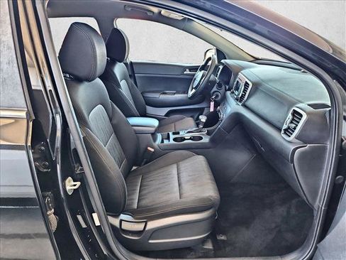Used 2019 Kia Sportage LX FWD image 20