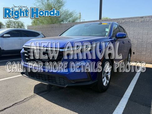 Used 2025 Honda CR-V LX image 1