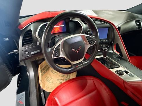 Used 2015 Chevrolet Corvette Z06 w/ 3LZ Preferred Equipment Group image 12