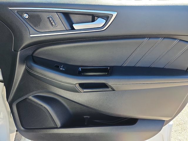 Used 2019 Ford Edge ST AWD/4WD image 34