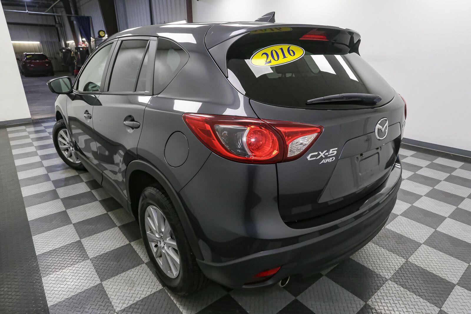 Used 2016 MAZDA CX-5 Touring AWD/4WD image 9