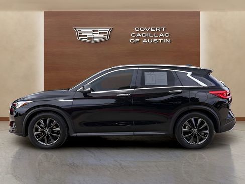 Used 2019 INFINITI QX50 Luxe w/ Navigation Package AWD/4WD image 2