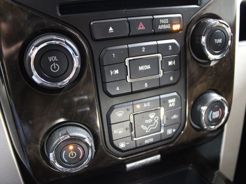 Used 2013 Ford F150 Platinum AWD/4WD image 15
