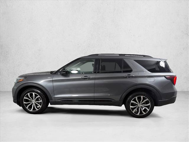 Used 2025 Ford Explorer ST-Line AWD/4WD image 6