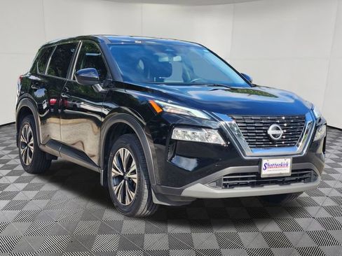 Used 2023 Nissan Rogue SV FWD image 3