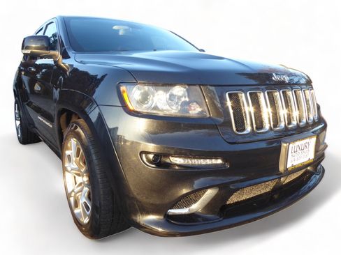 Used 2012 Jeep Grand Cherokee SRT8 w/ Luxury Group II image 3