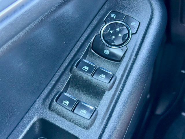 Used 2021 Ford Edge SEL w/ Convenience Package AWD/4WD image 25