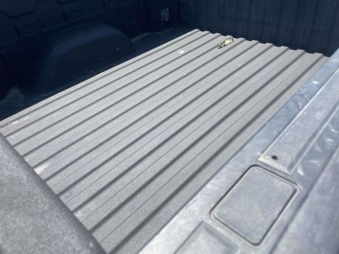 Used 2020 Chevrolet Silverado 1500 LTZ w/ LTZ Premium Package image 10