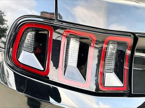 Used 2014 Ford Mustang Convertible w/ Equipment Group 102A RWD image 28