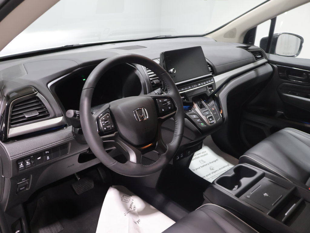 Used 2026 Honda Odyssey Touring image 16
