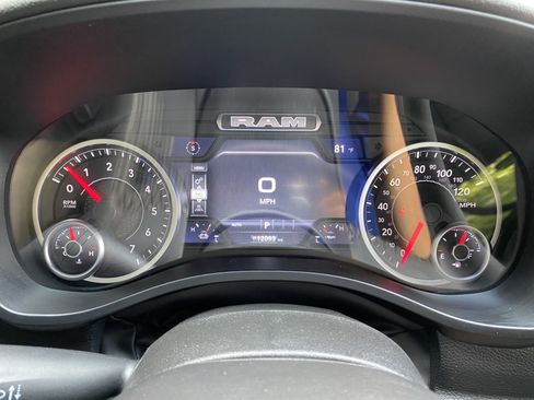 Used 2025 RAM 1500 Big Horn AWD/4WD image 21