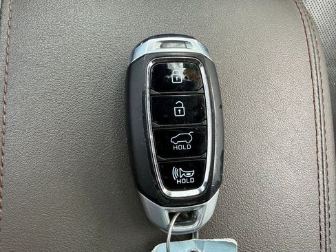 Used 2020 Hyundai Santa Fe SEL w/ Cargo Package image 29